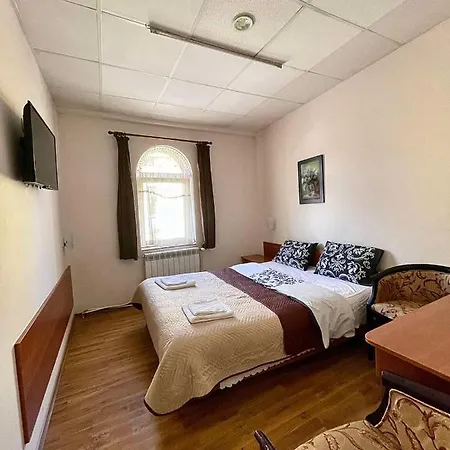 Sonata Hostel *
